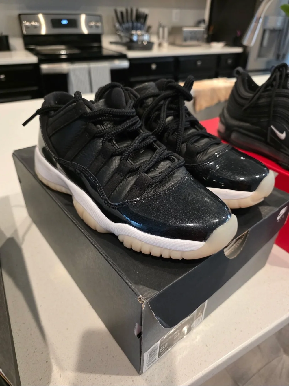 Nike Kids Black Patent Low-Top Sneakers with White Midsole